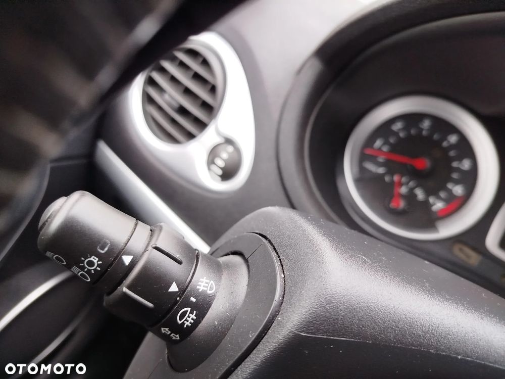 Renault Clio 1.2 16V Edition Dynamique - 16