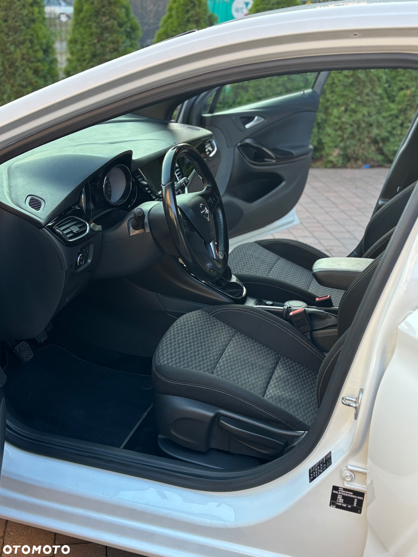 Opel Astra 1.4 Turbo Dynamic - 11