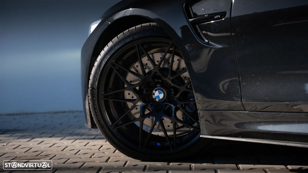 BMW M4 Coupe DKG Competition - 16