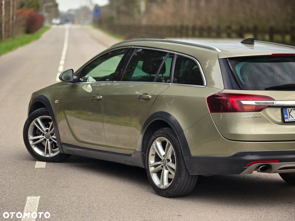 Opel Insignia 2.0 CDTI Cosmo 4x4 S&S - 38