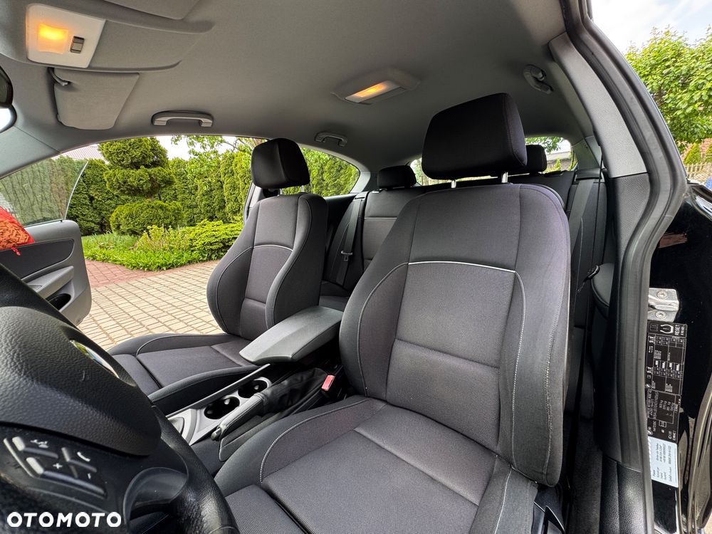 BMW Seria 1 118d - 8