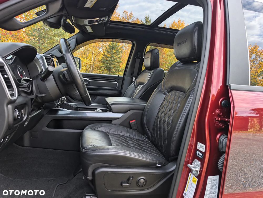 RAM 1500 Crew Cab Shortbed Bighorn - 15