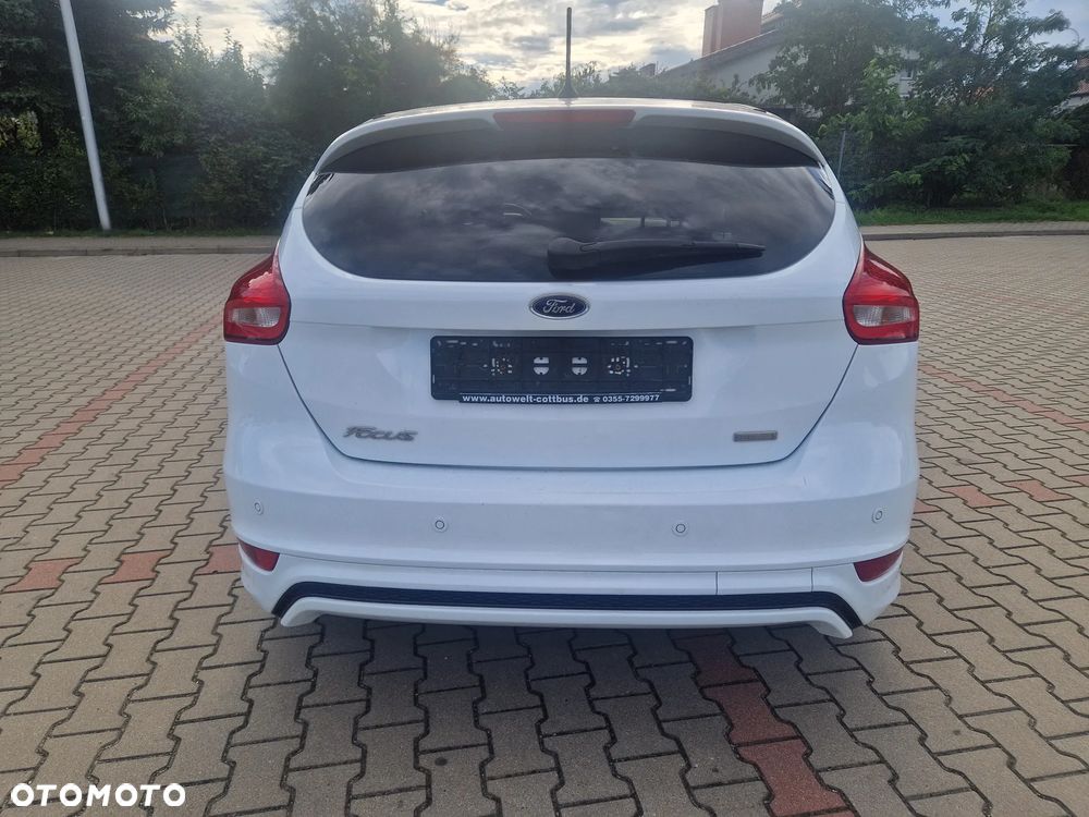 Ford Focus 1.0 EcoBoost ST-Line - 5