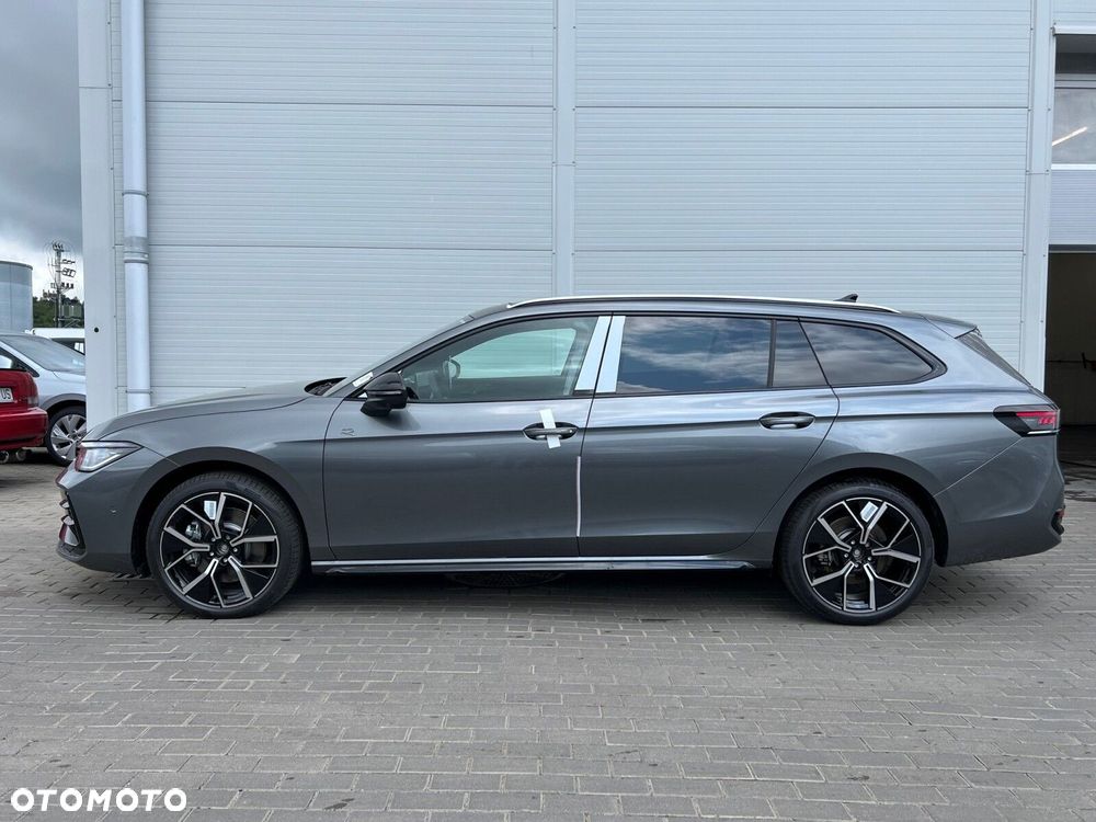 Volkswagen Passat Variant - 4