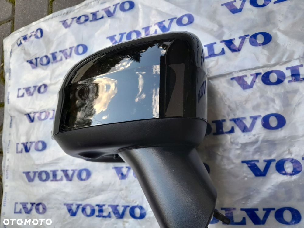 lusterko prawe 14 pin + kamera kolor 019 volvo xc60 ii lift 2023r uk - 3