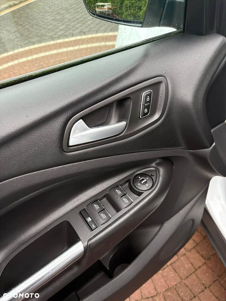 Ford Kuga 2.0 TDCi 4WD Titanium - 9