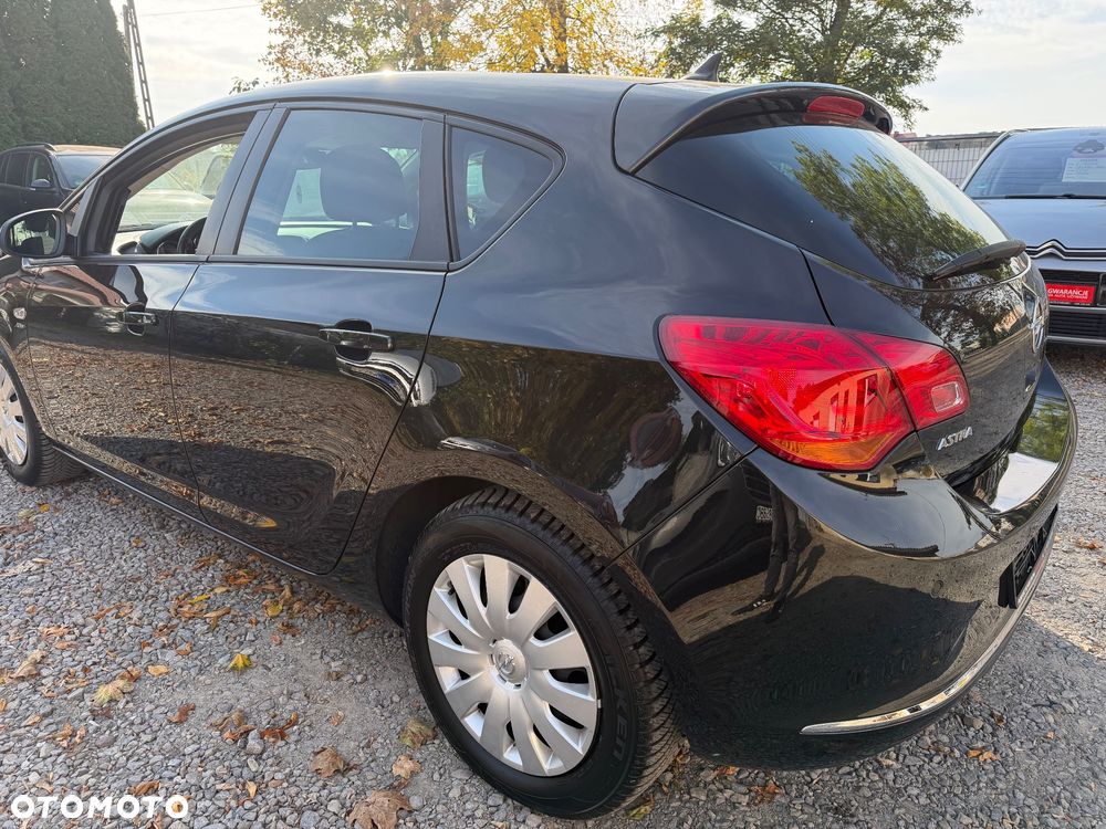 Opel Astra - 5