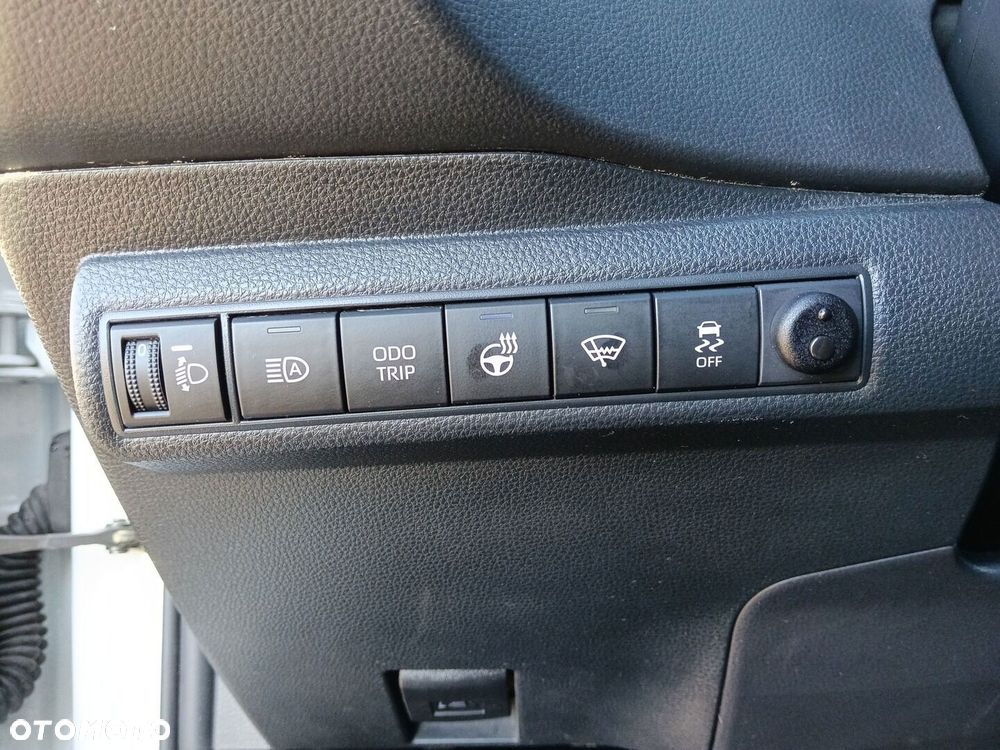 Toyota Corolla 1.8 Hybrid GR Sport Dynamic - 17