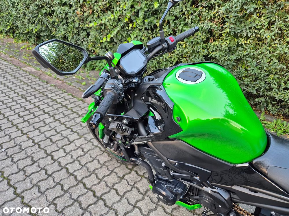 Kawasaki Z 900 - 22