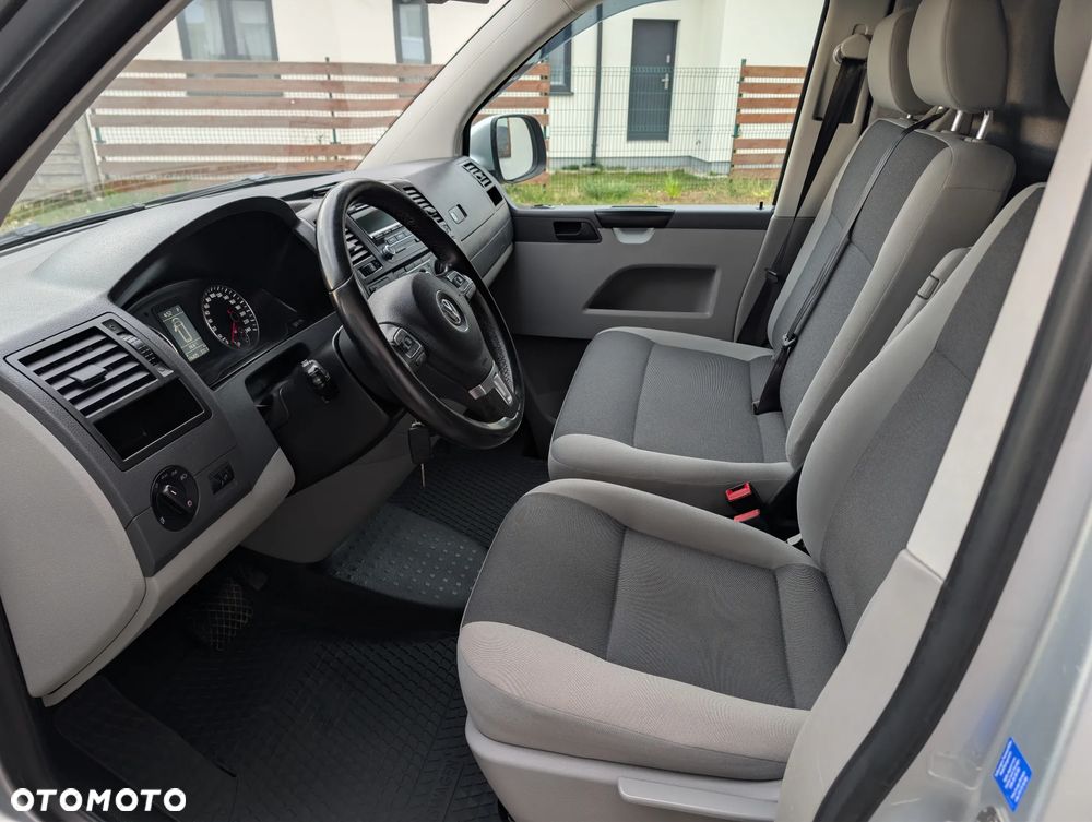 Volkswagen T5 TRANSPORTER - 11
