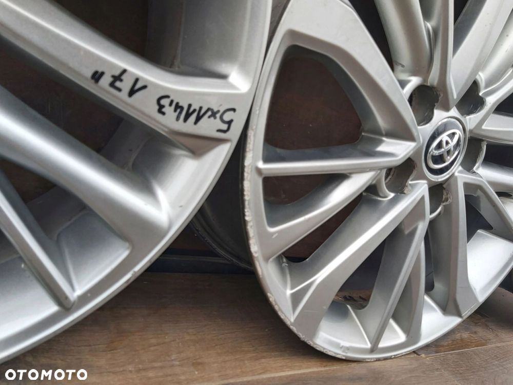 Toyota Yaris Cross alufelgi 17 felgi 5x114,3 HL8104-11GY02 - 6