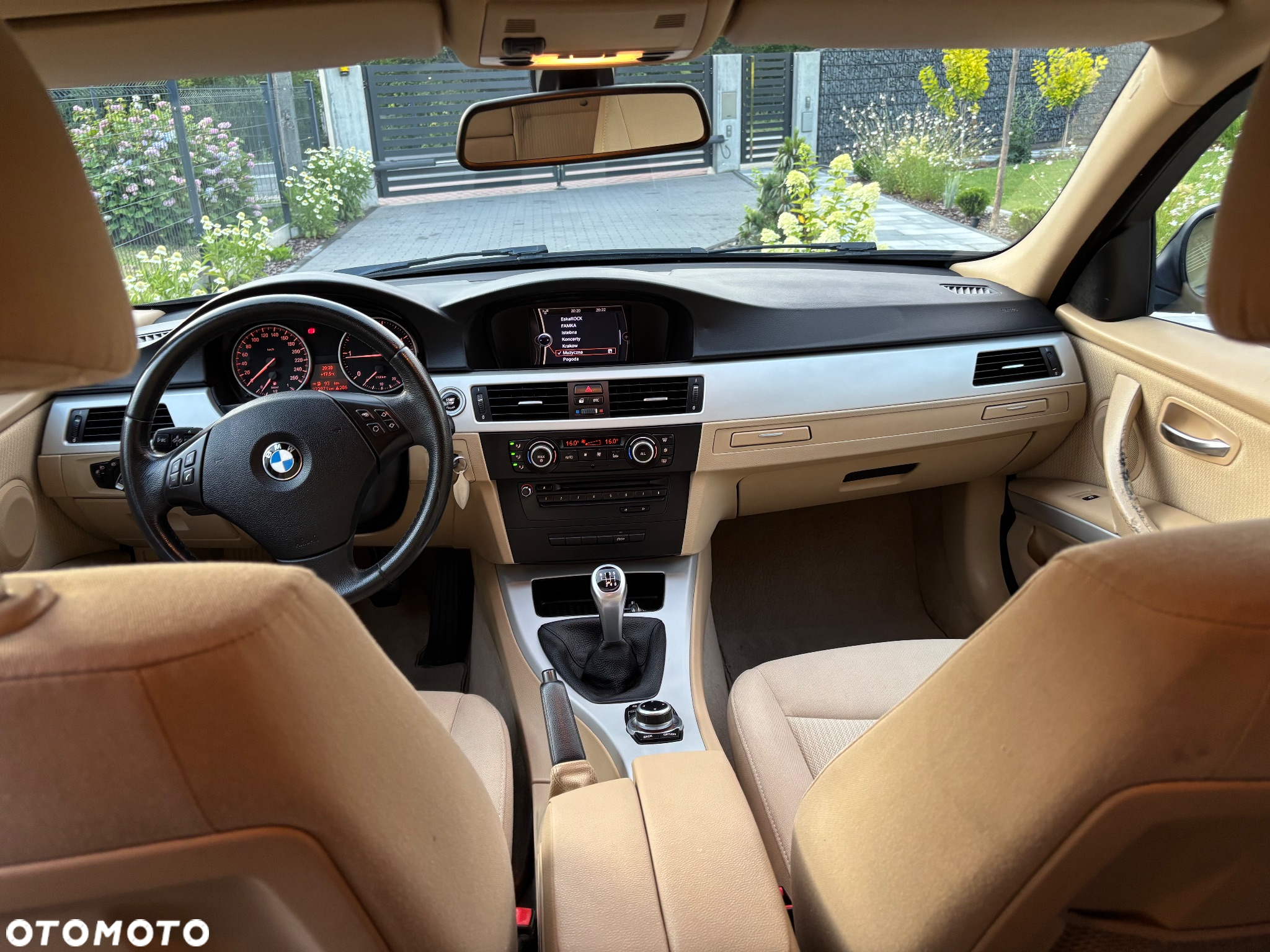 BMW Seria 3 318d - 10