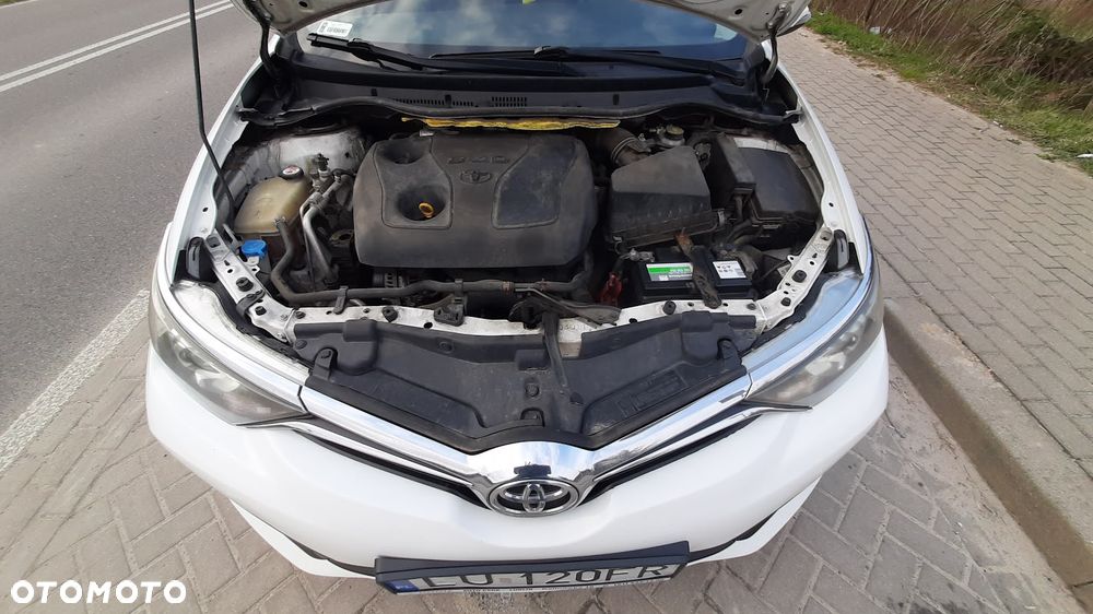 Toyota Auris - 9