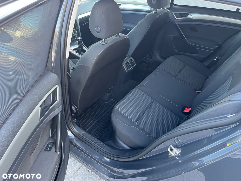 Volkswagen Golf 1.0 TSI BMT Trendline - 13