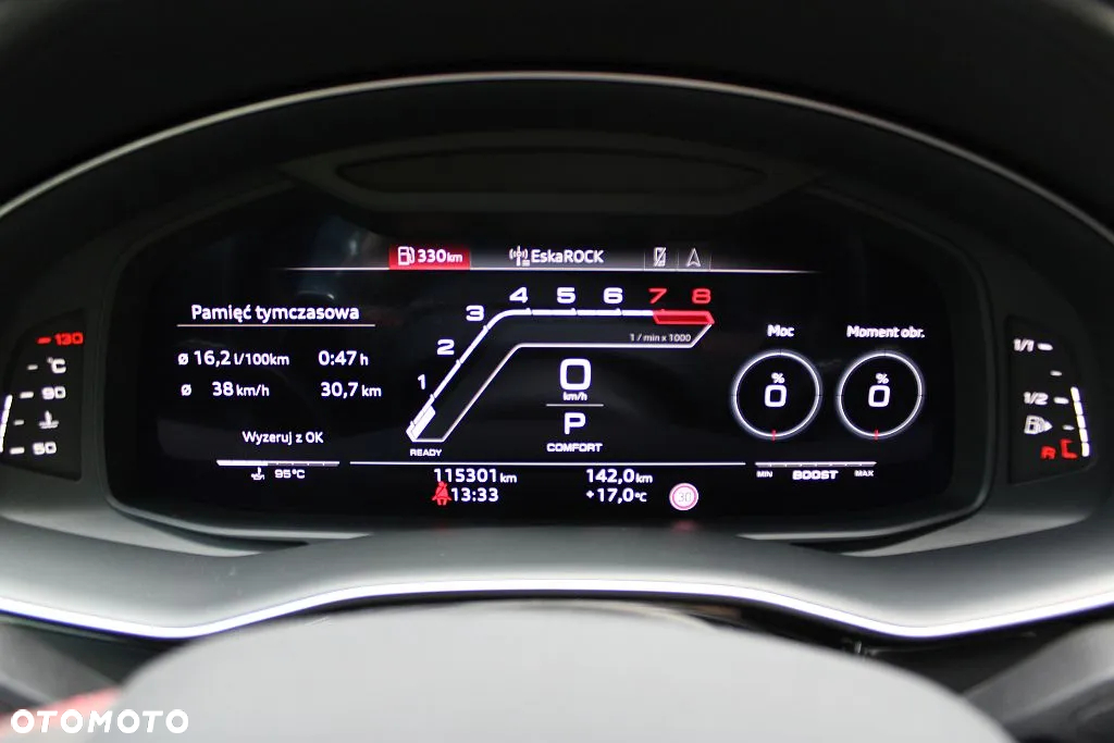 Audi RS Q8 - 26