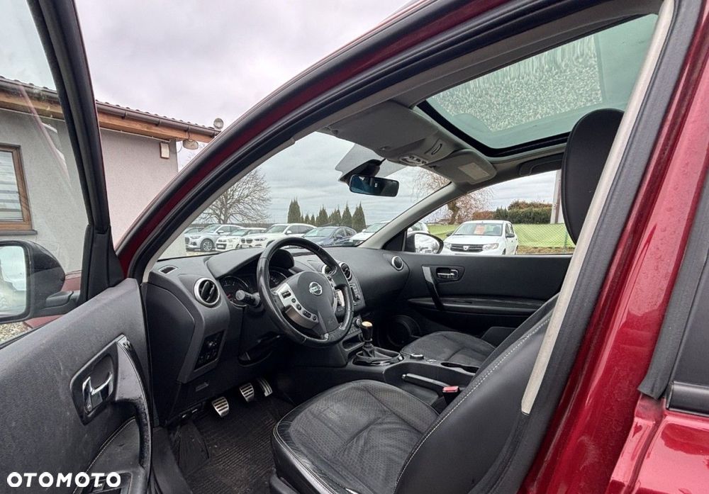 Nissan Qashqai+2 - 13