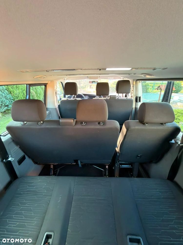 Volkswagen Caravelle 2.0 TDI L2 Comfortline DSG - 8