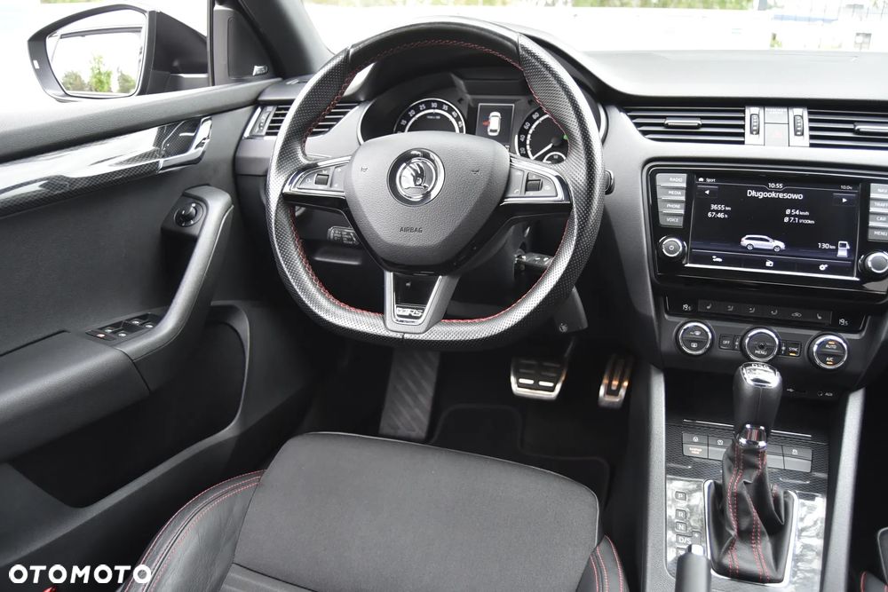 Skoda Octavia 2.0 TDI 4x4 DSG RS - 24