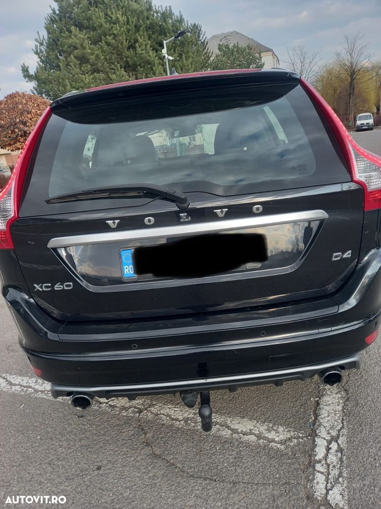 Volvo XC 60 D4 VEA Start-Stop R-Design - 3