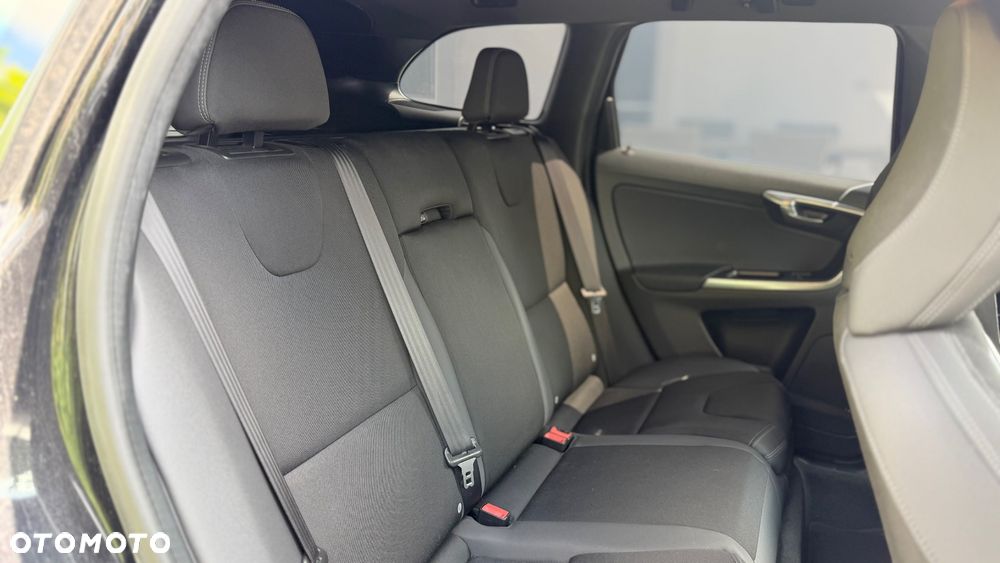 Volvo XC 60 D4 Geartronic Edition Pro - 19