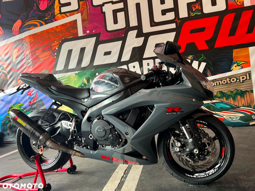 Suzuki GSX-R - 5