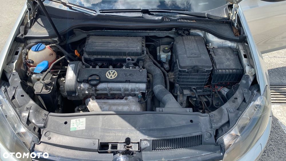 Volkswagen Golf - 11