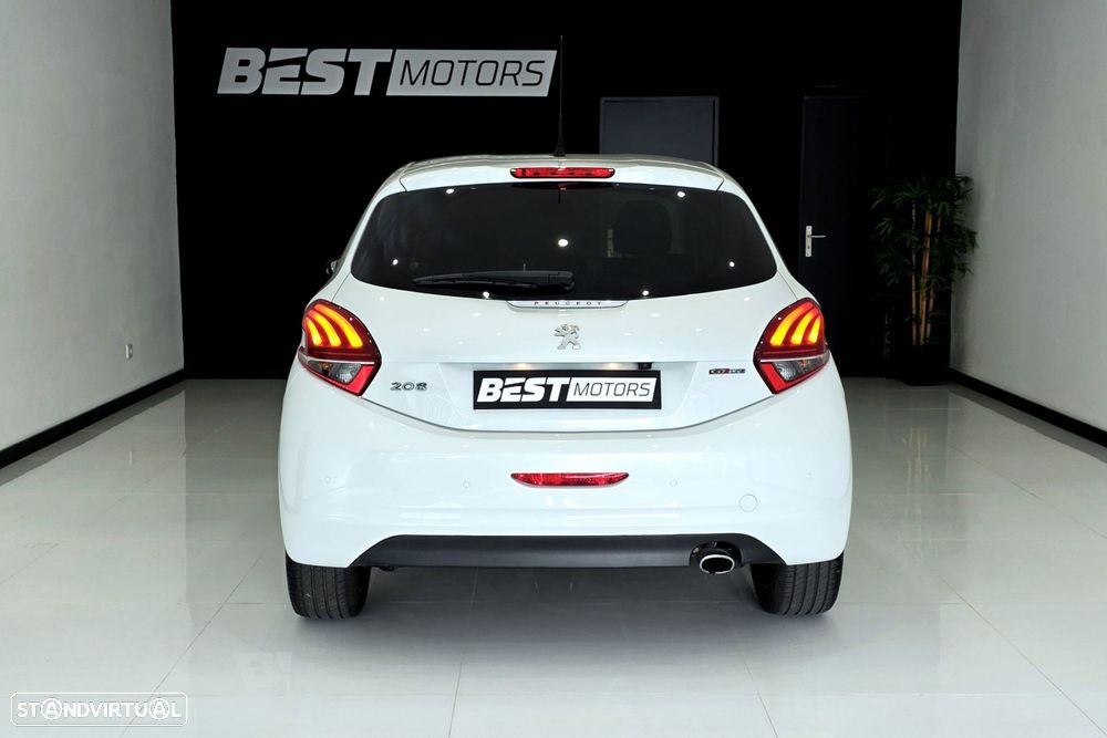 Peugeot 208 1.2 PureTech GT Line - 6