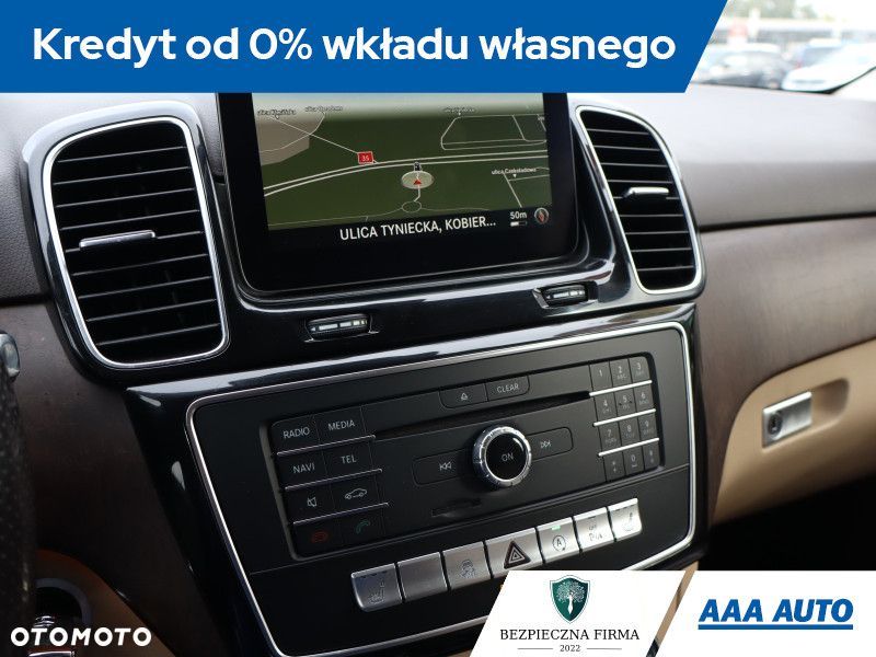 Mercedes-Benz GLE - 13