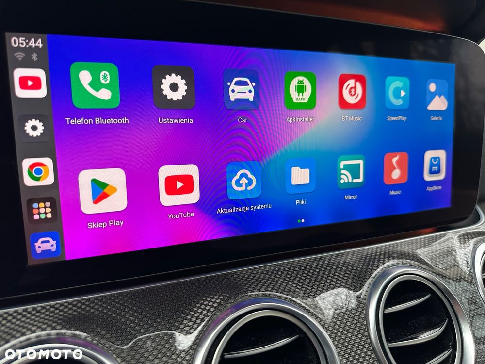 Mercedes-Benz Klasa E 220 d 4-Matic Business Edition 9G-TRONIC - 12