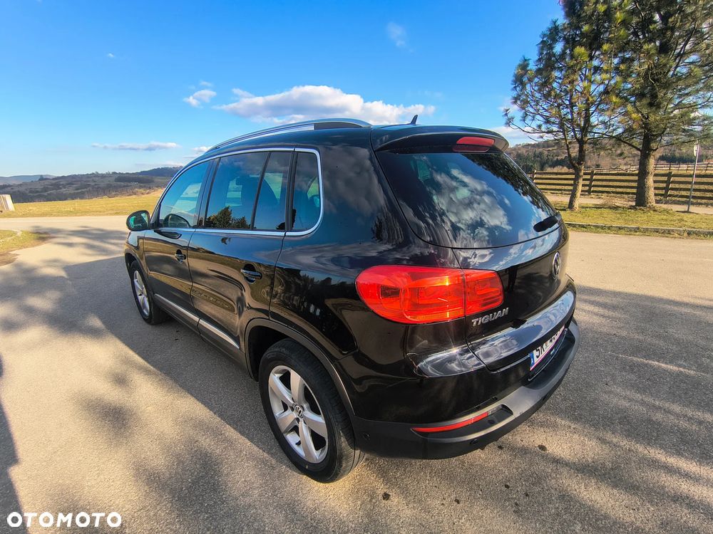 Volkswagen Tiguan 2.0 TDI DPF 4Motion Life - 4