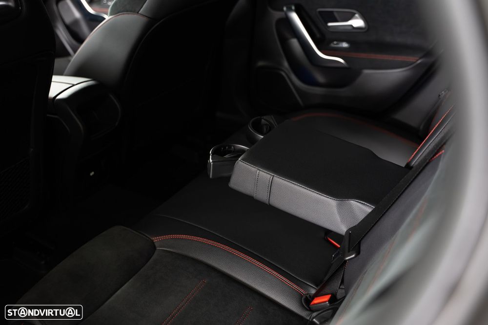 Mercedes-Benz CLA 250 e 8G-DCT Edition AMG Line - 45