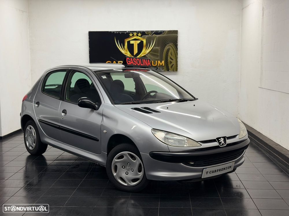 Peugeot 206 1.1 XR Présence - 1