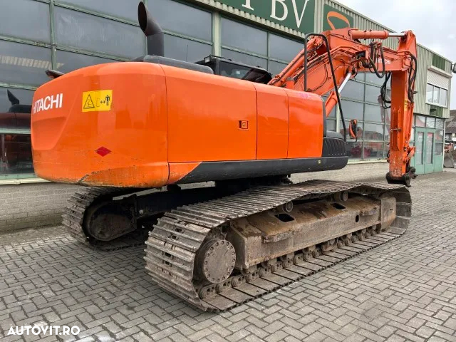 Hitachi ZX290LC-5B - 7