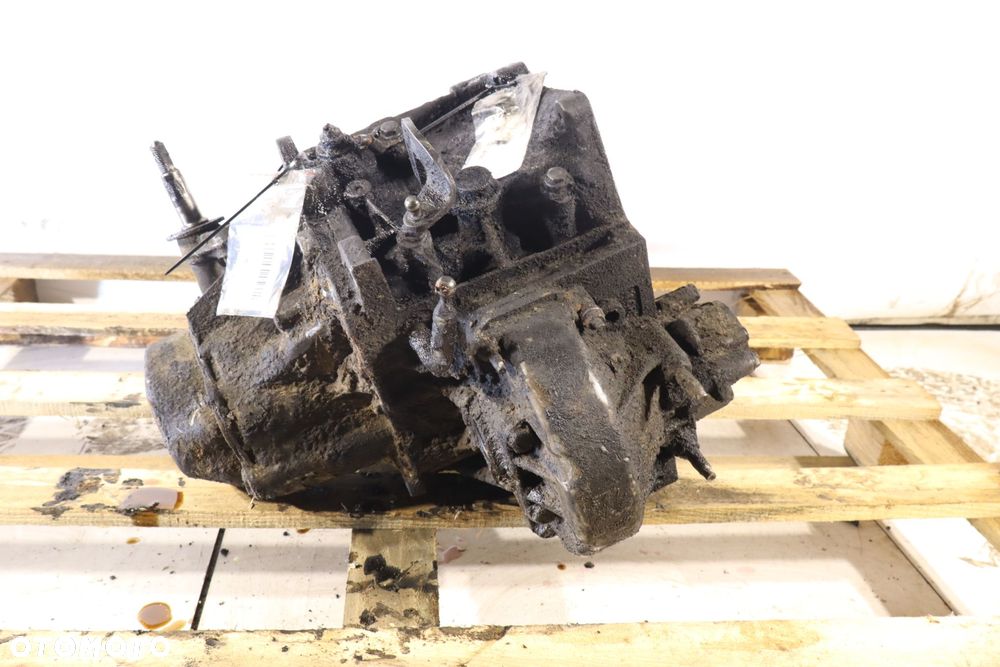 skrzynia biegów 5 biegowa - 4