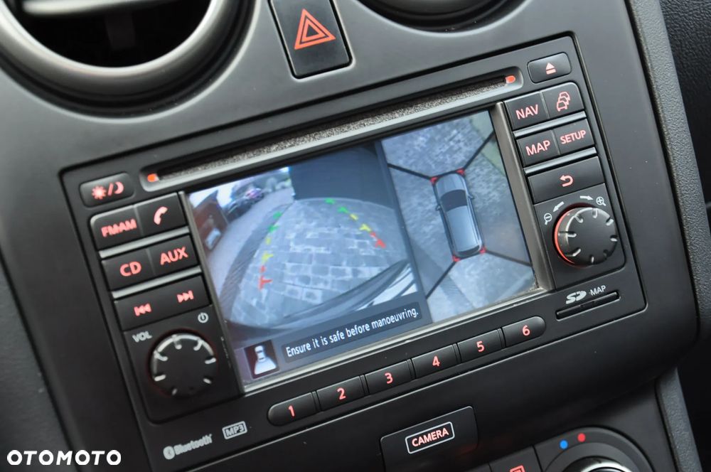 Nissan Qashqai+2 - 30