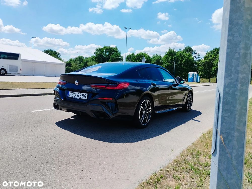 BMW Seria 8 - 7