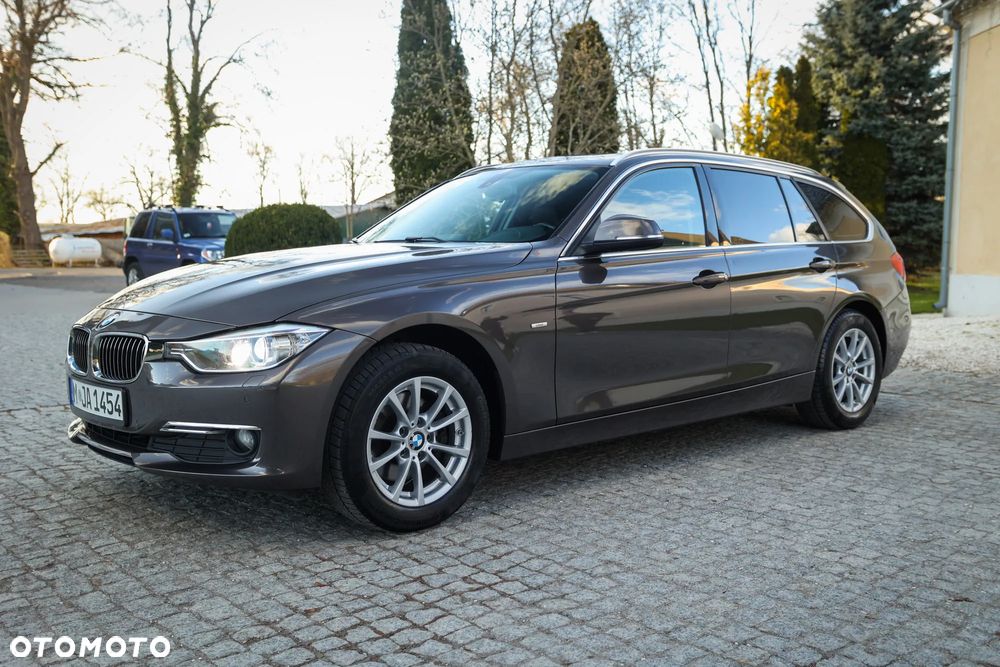 BMW Seria 3 320d Blue Performance Luxury Line - 16