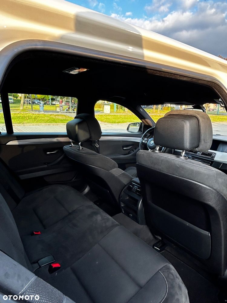 BMW Seria 5 530d Touring - 17