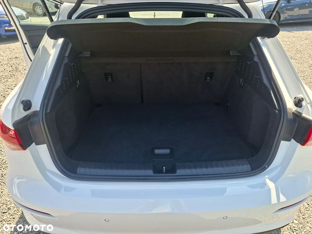 Audi A3 Sportback 35 TFSI Edition One - 10