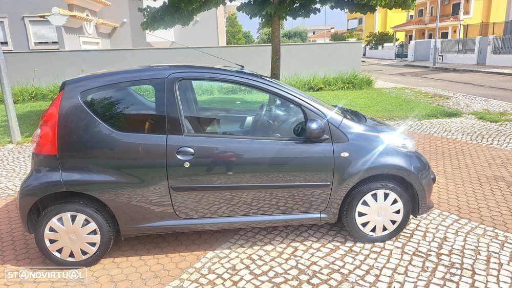 Peugeot 107 1.0 Trendy - 5