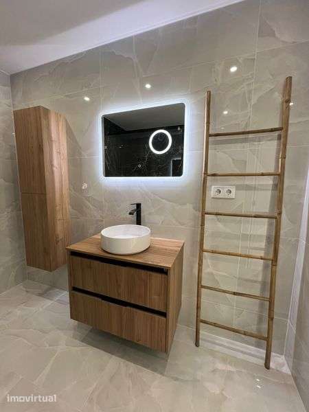 Apartamento T2 Remodelado - Odiáxere - Grande imagem: 5/12