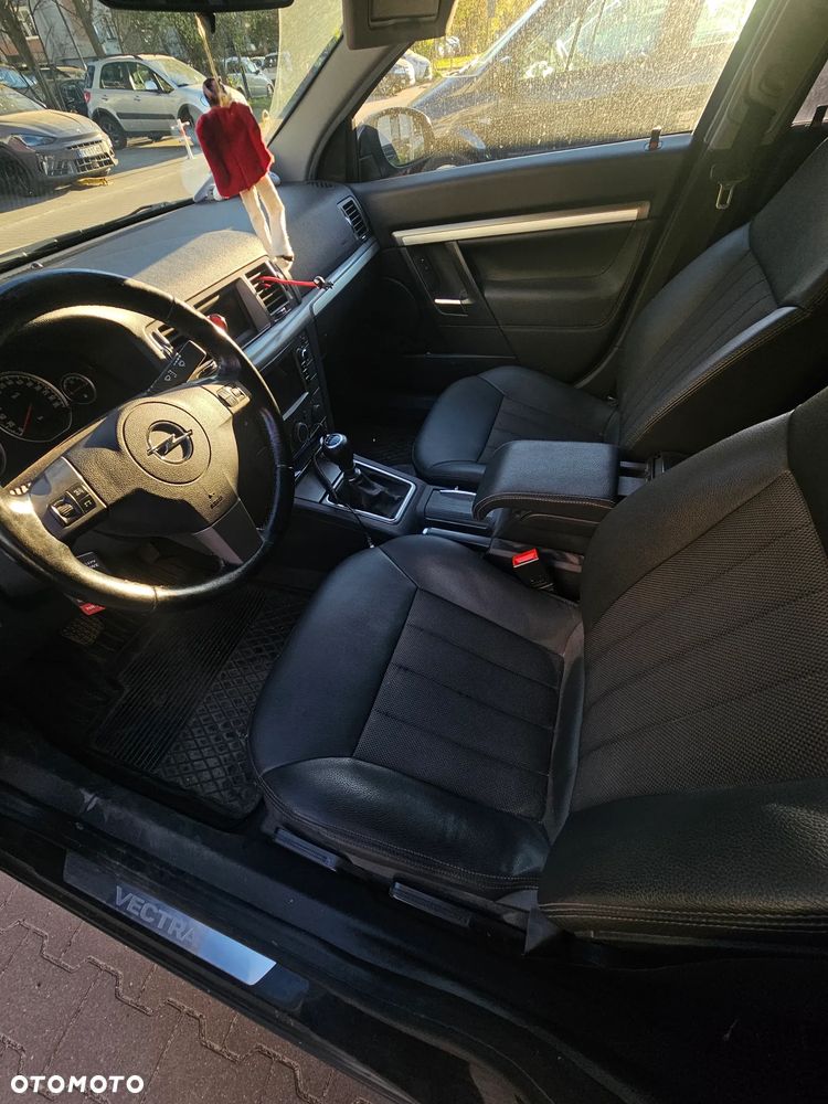 Opel Vectra 2.0 Turbo - 9