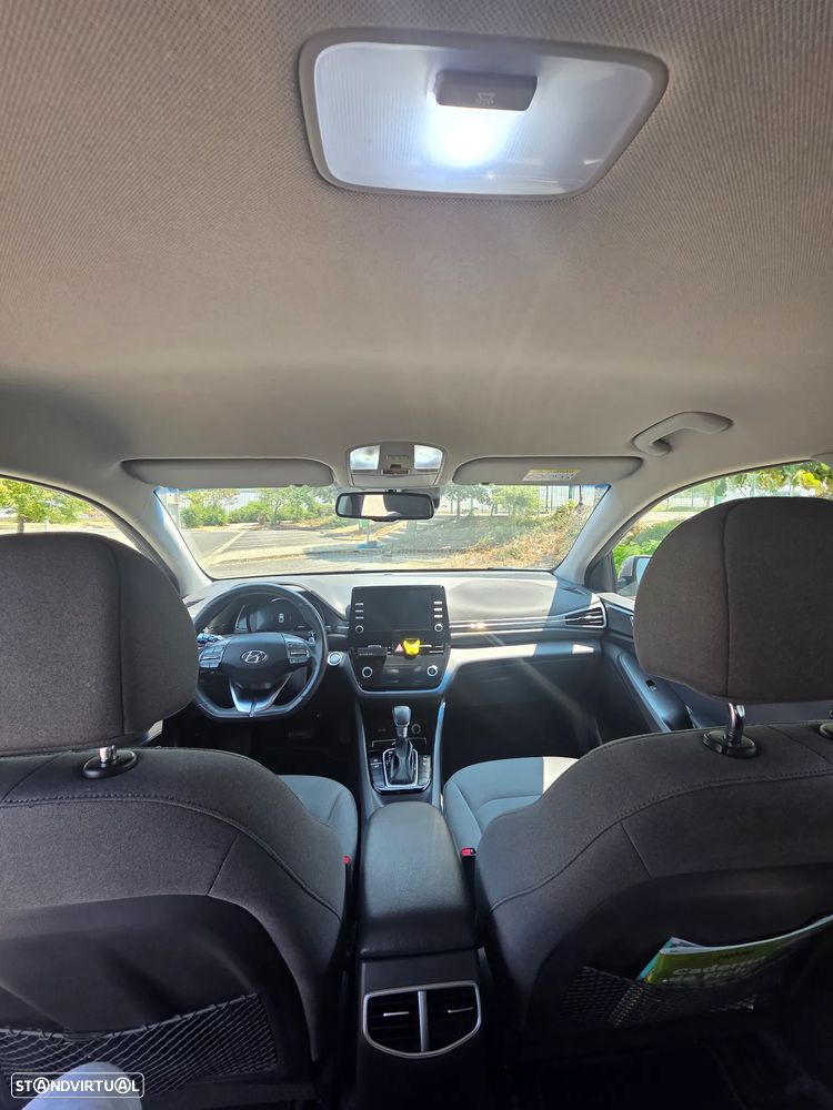 Hyundai Ioniq 1.6 GDI HEV - 11
