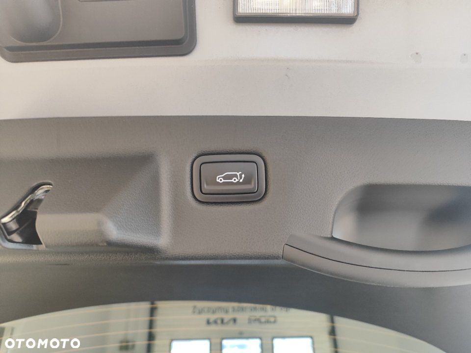 Kia XCeed - 26