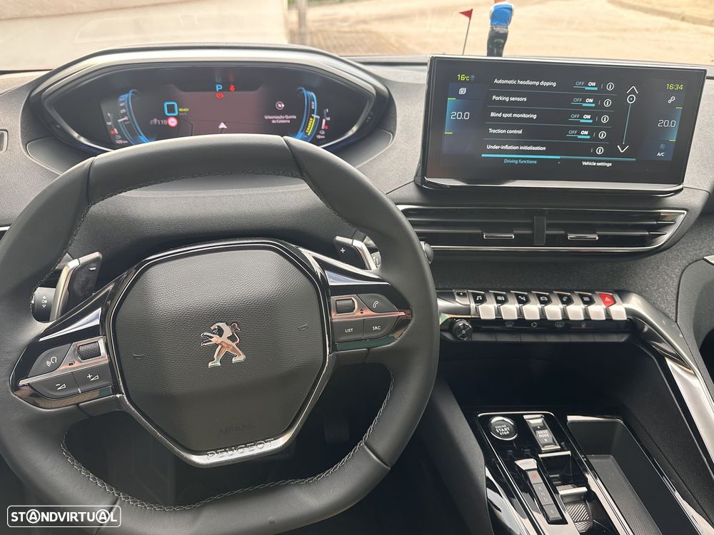 Peugeot 3008 1.6 Hybrid Allure Pack e-EAT8 - 11