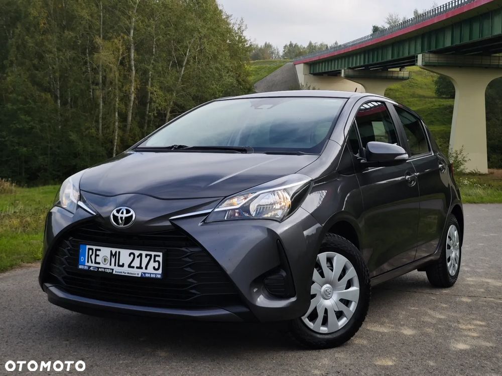 Toyota Yaris 1.5 Premium - 37