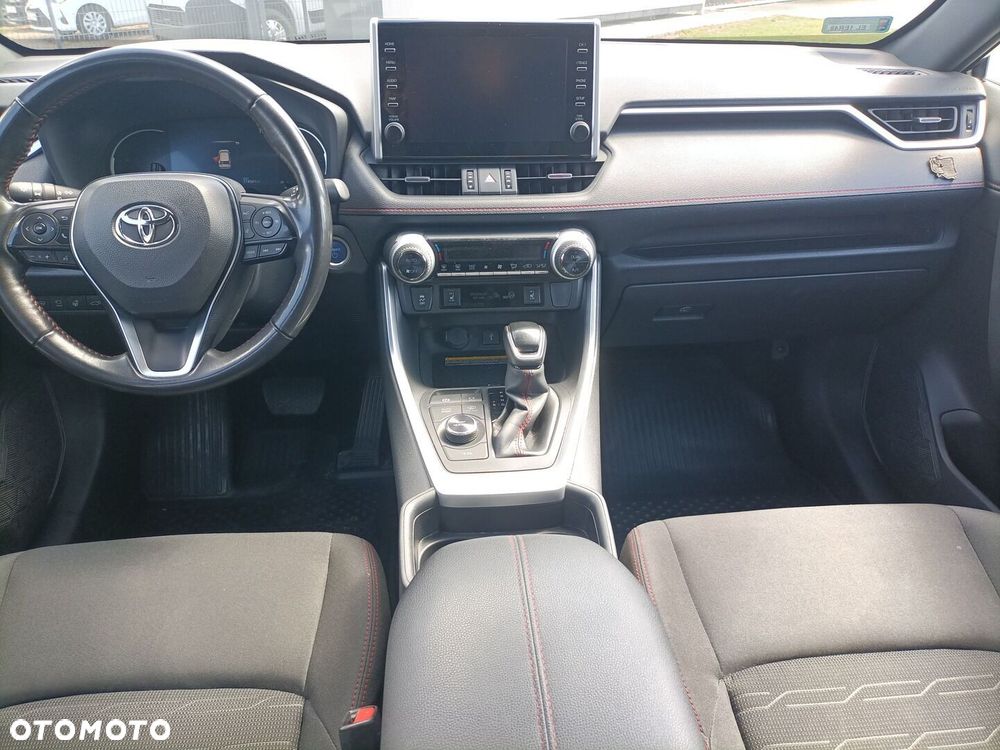 Toyota RAV4 - 10