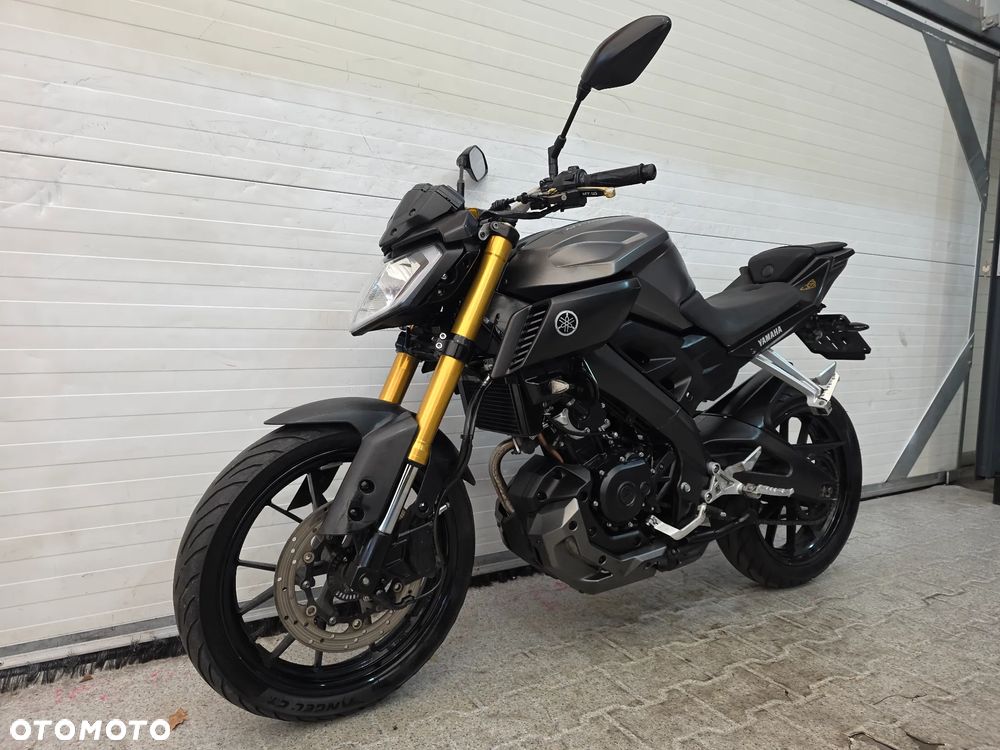 Yamaha MT - 2
