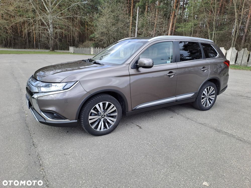 Mitsubishi Outlander 2.0 Intense 4WD CVT - 16