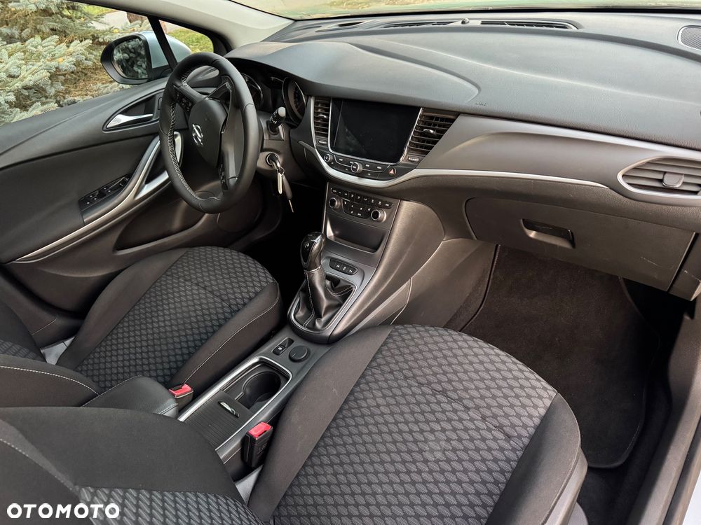 Opel Astra 1.4 Turbo Sports Tourer Edition - 11